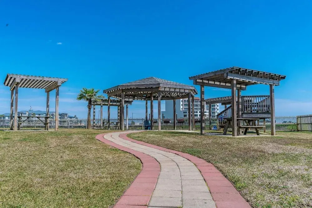 Seaside Treasure - 2 Br Apts