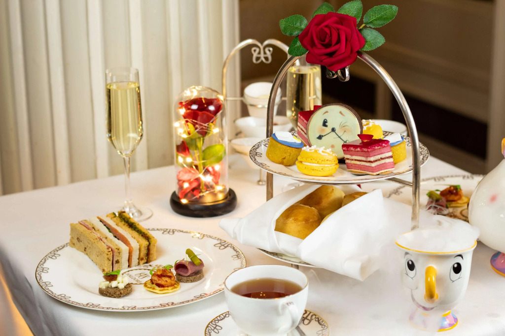 The Waldorf Hilton