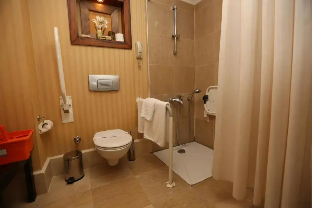 Курорт Meder Resort Hotel