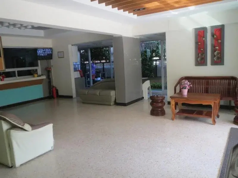 Nakarin Mansion