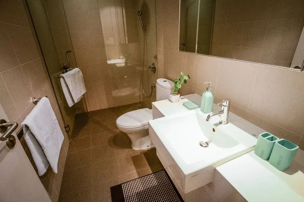 Saigon City View Apartment & Pool