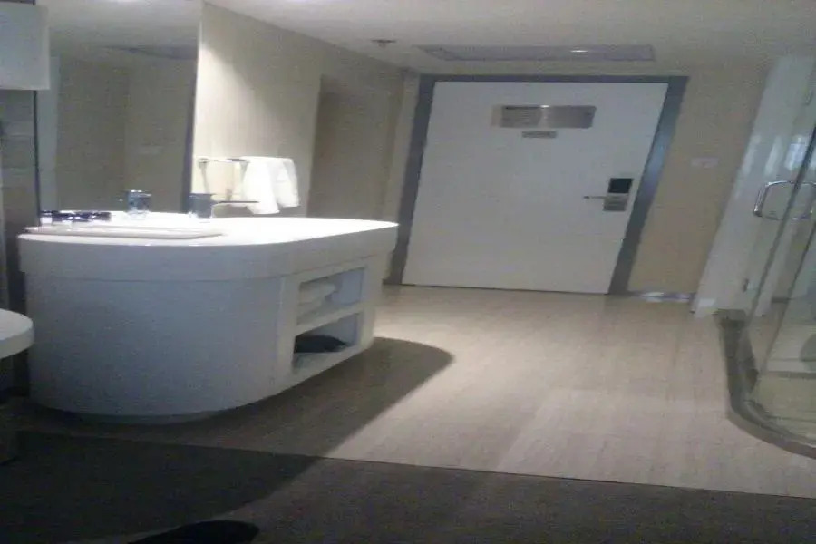 Zhotels
