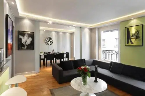 Faubourg Chic