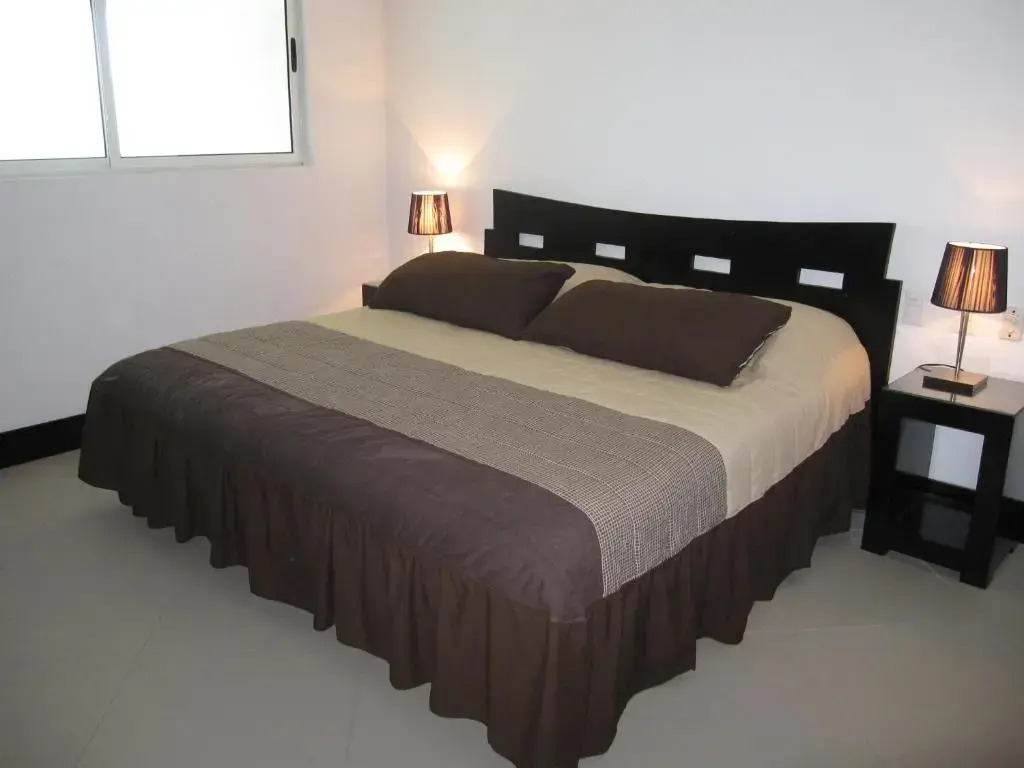 Bay View Grand Marina 1605 Sur