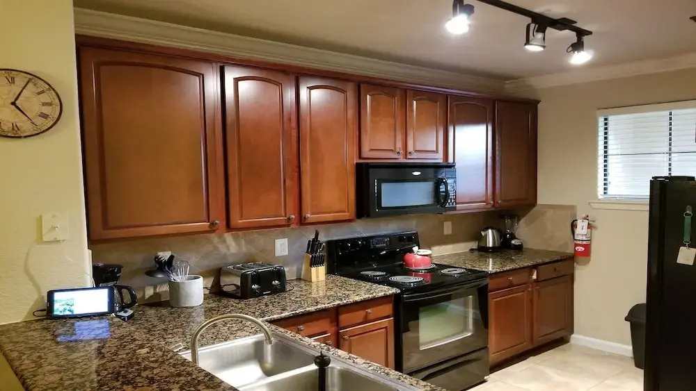 BP614CP Bella Piazza - Three Bedroom Condo