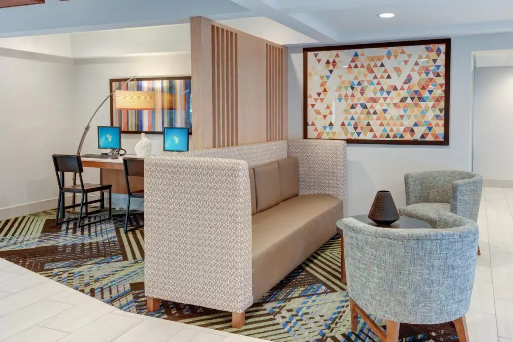 Holiday Inn Express & Suites West Long Branch - Eatontown by IHG