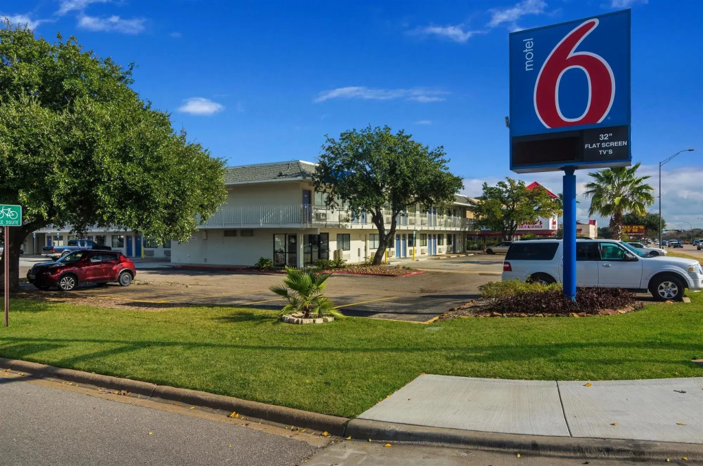 Motel 6-College Station, TX - Bryan