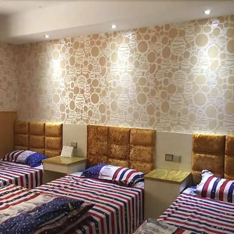 Hongchibo Hot Spring Hotel (Kaifeng Baogongci Branch)