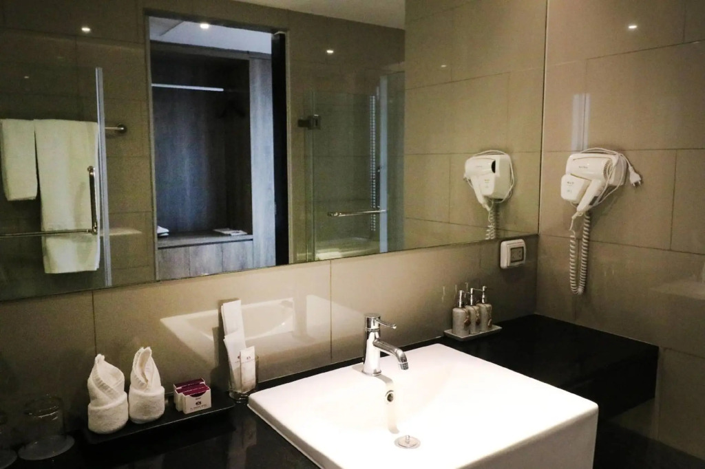 TK Palace Hotel & Convention Bangkok