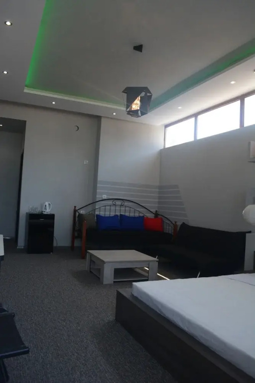 Kent Hotel