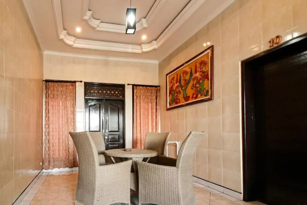 OYO 90653 Balisee Guesthouse Kedonganan