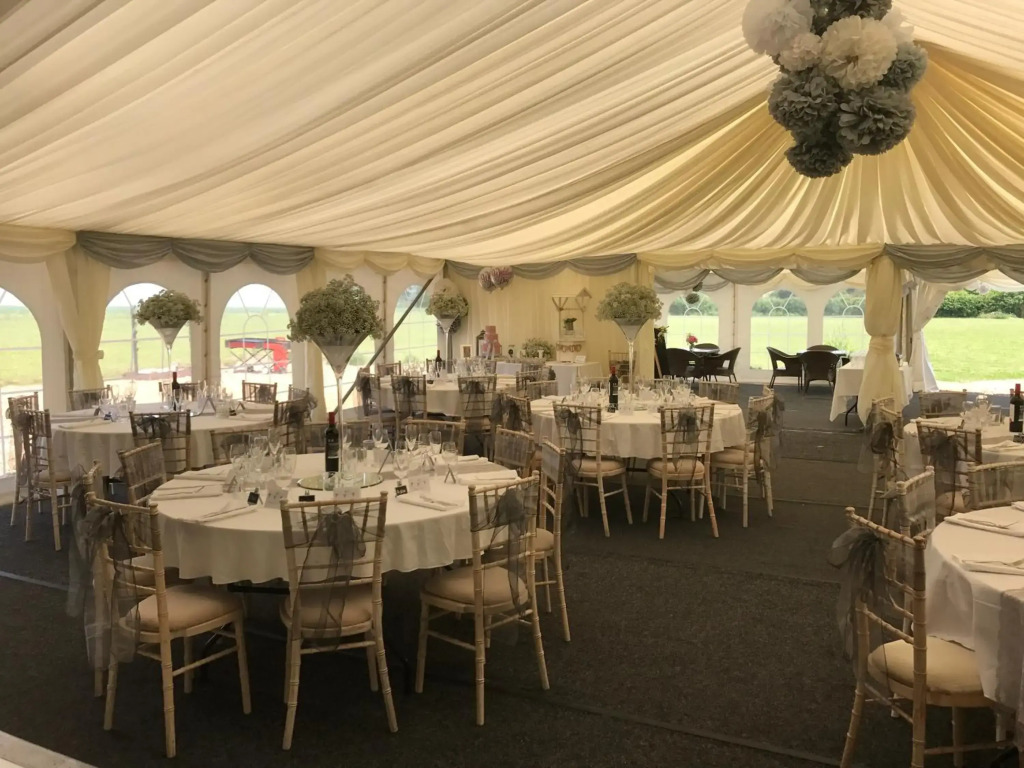 Coach house hotel
