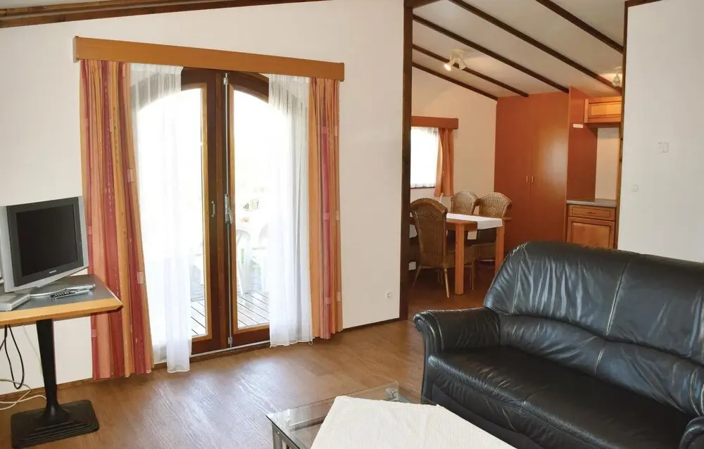 Beautiful Home In Gerolstein With Wifi