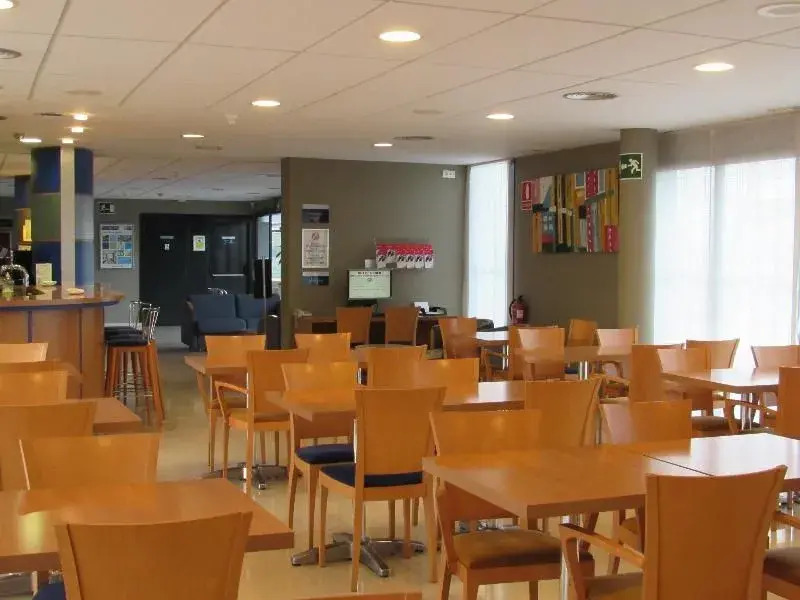Holiday Inn Express Onda De Castellon