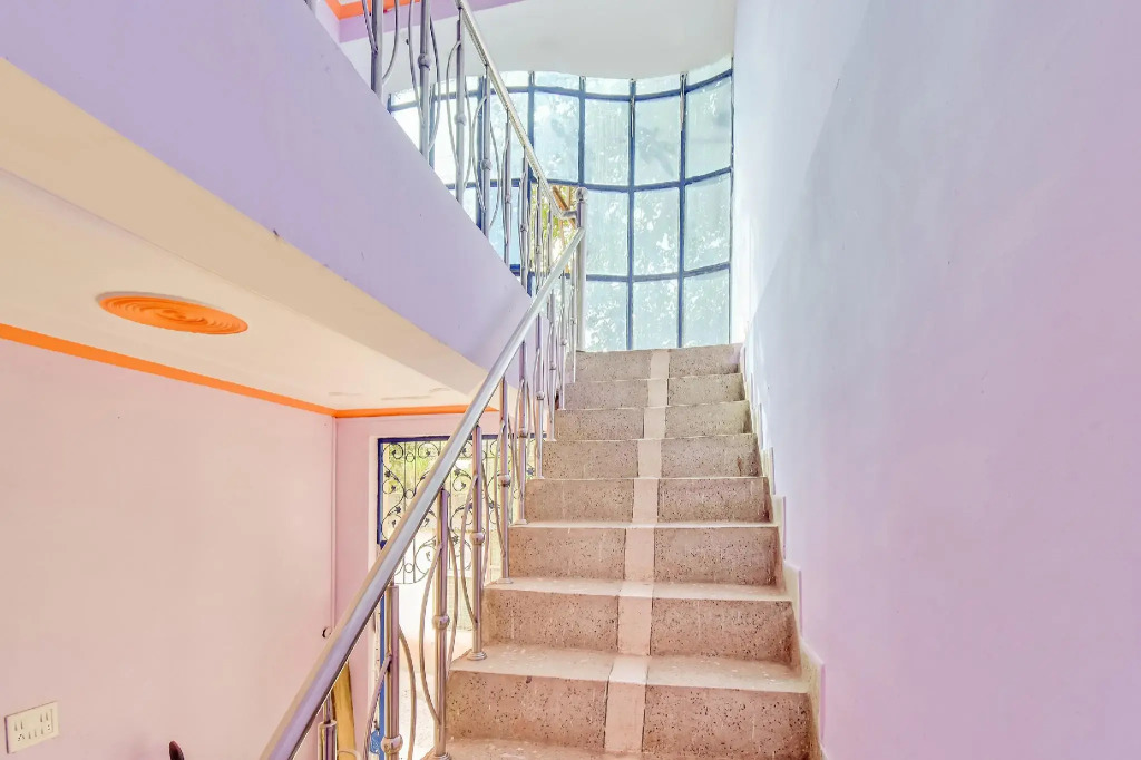 SPOT ON 49768 Samyak Guest House