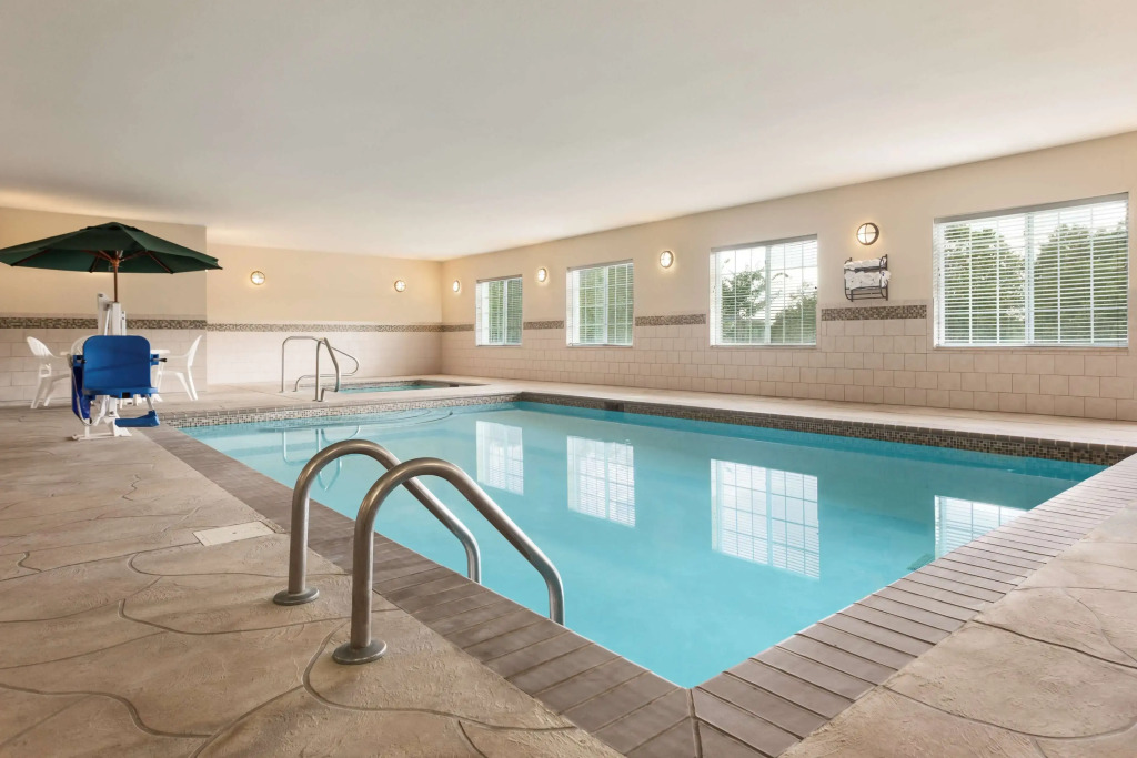 Garner Hotel Madison - Huntsville Airport by IHG
