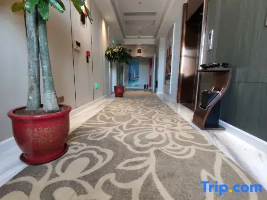 Vienna International Hotel (Kashgar Dongcheng Xiaoyalang Wetland Park Branch)