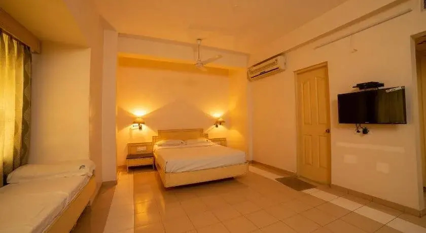 Hotel EMS Mayura