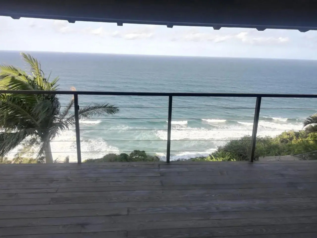 Seaside Retreat- Main House