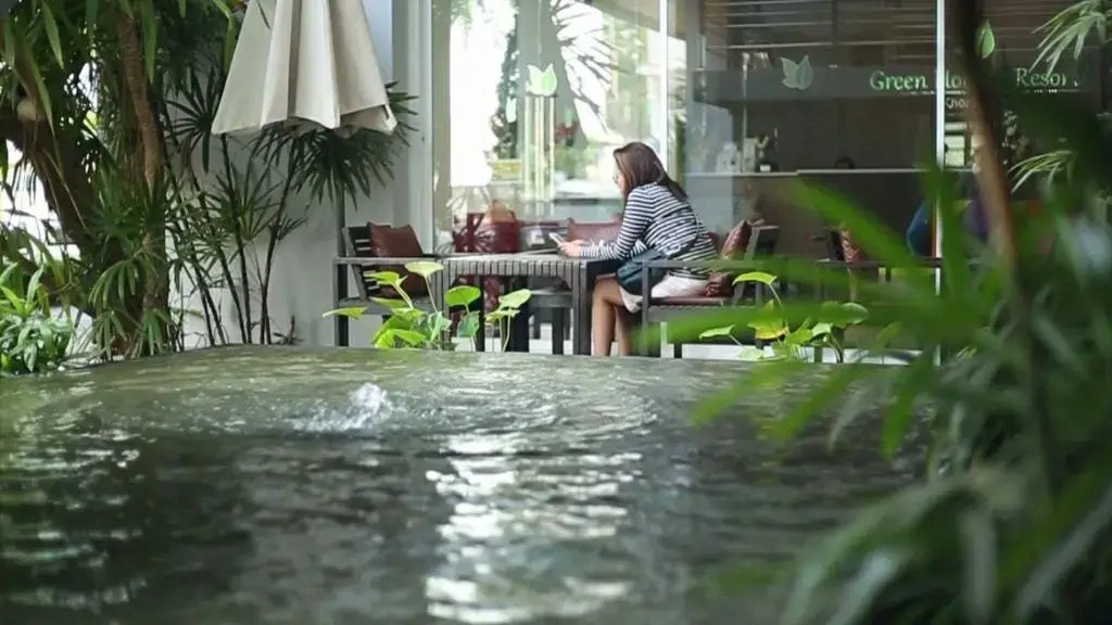 Green Hotel and Resort