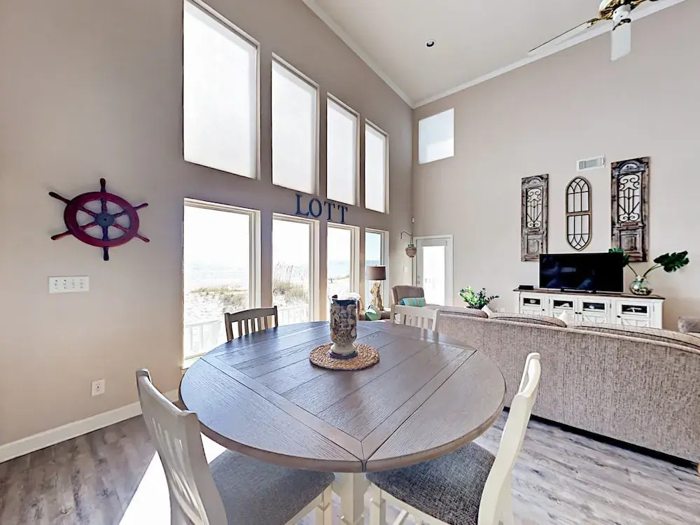 4050 Gulf Wind Ct Home by RedAwning