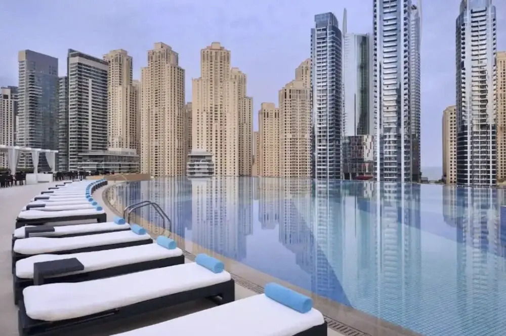 Amazing 1br Dubai Marina, Sea View, Metro Nearby