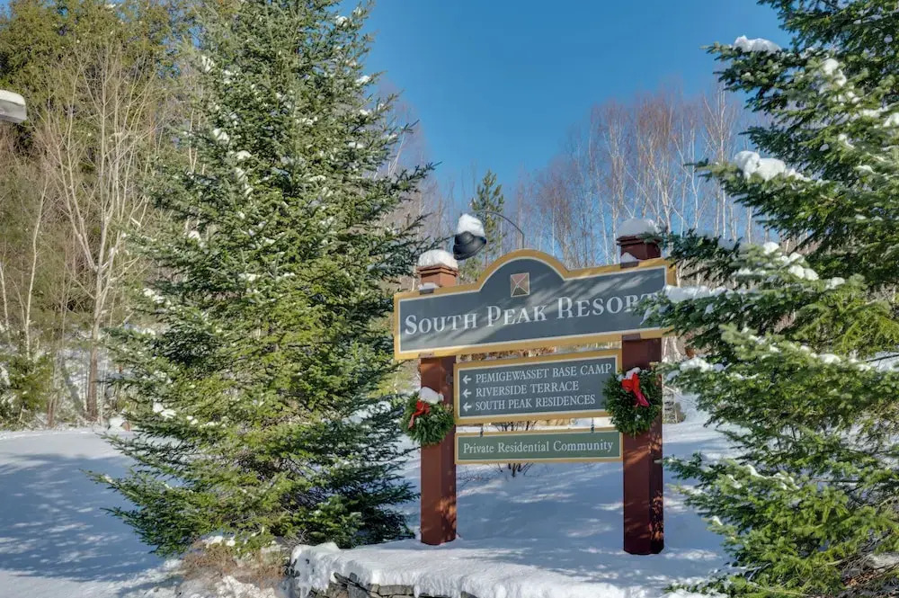 Walk to Loon Mtn Lift: Luxe Family Home w/ Hot Tub
