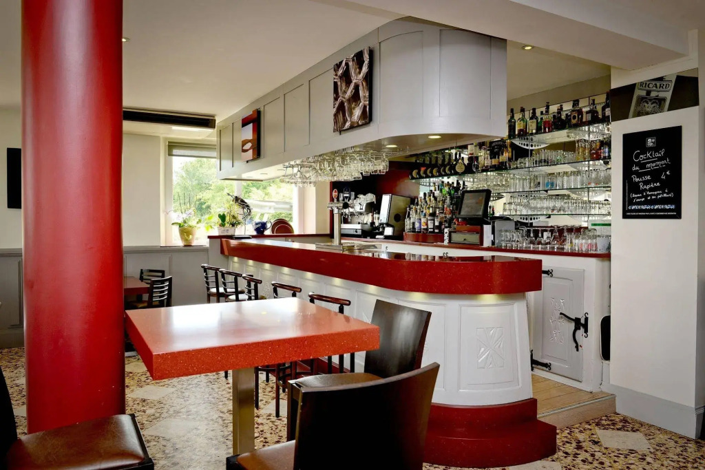 Logis Auberge du Relais - Hôtel & Restaurant