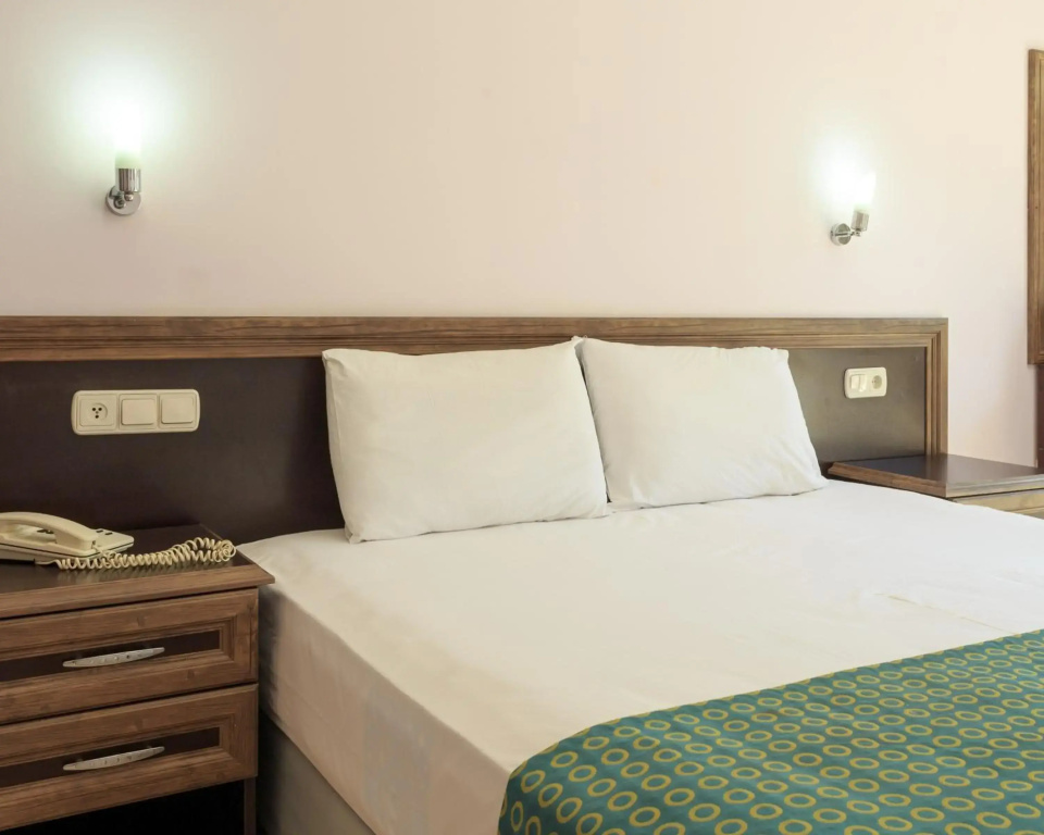 Flamingo Hotel & Spa - Pet Friendly