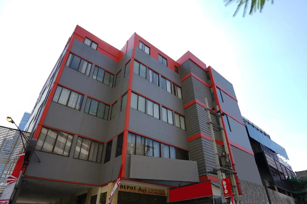 Avi Hotel Surabaya