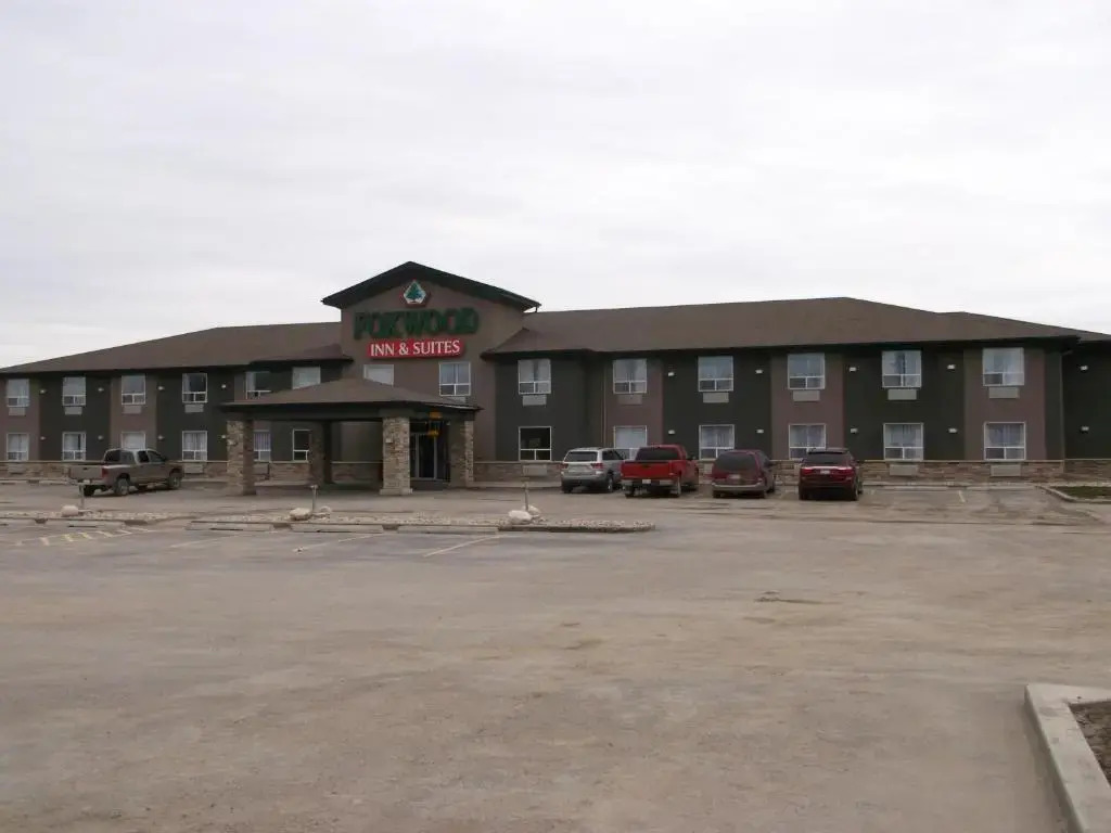 Foxwood Inn and Suites