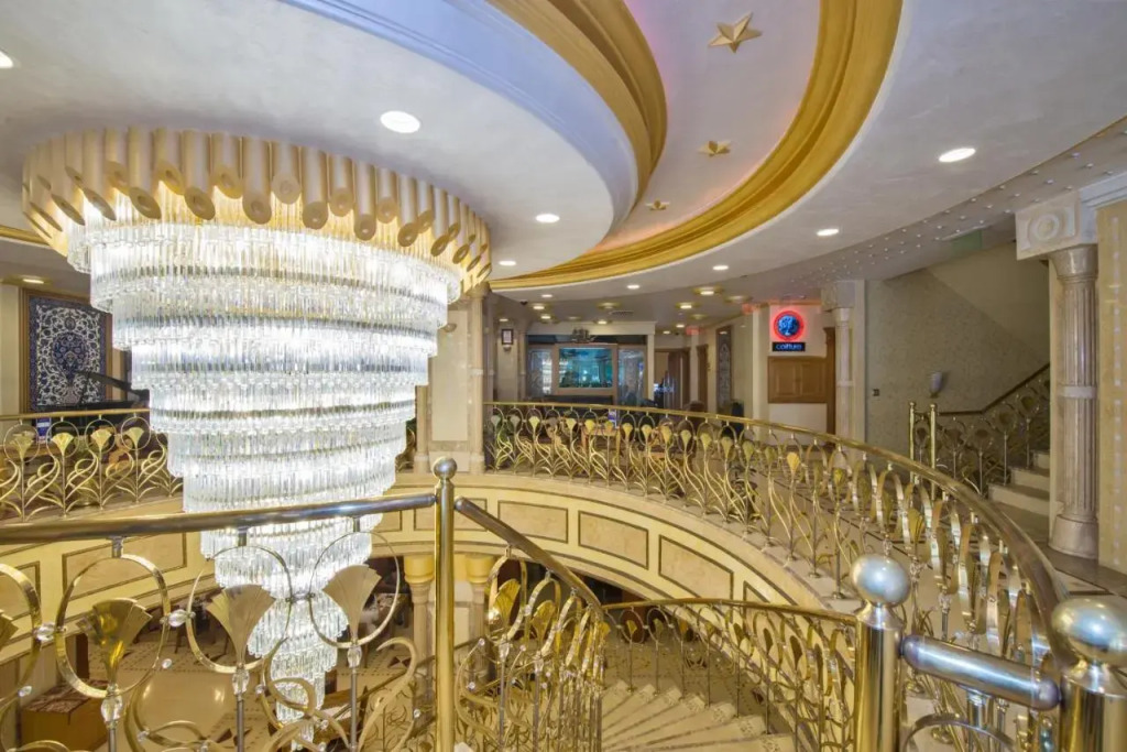 Babaylon Hotel