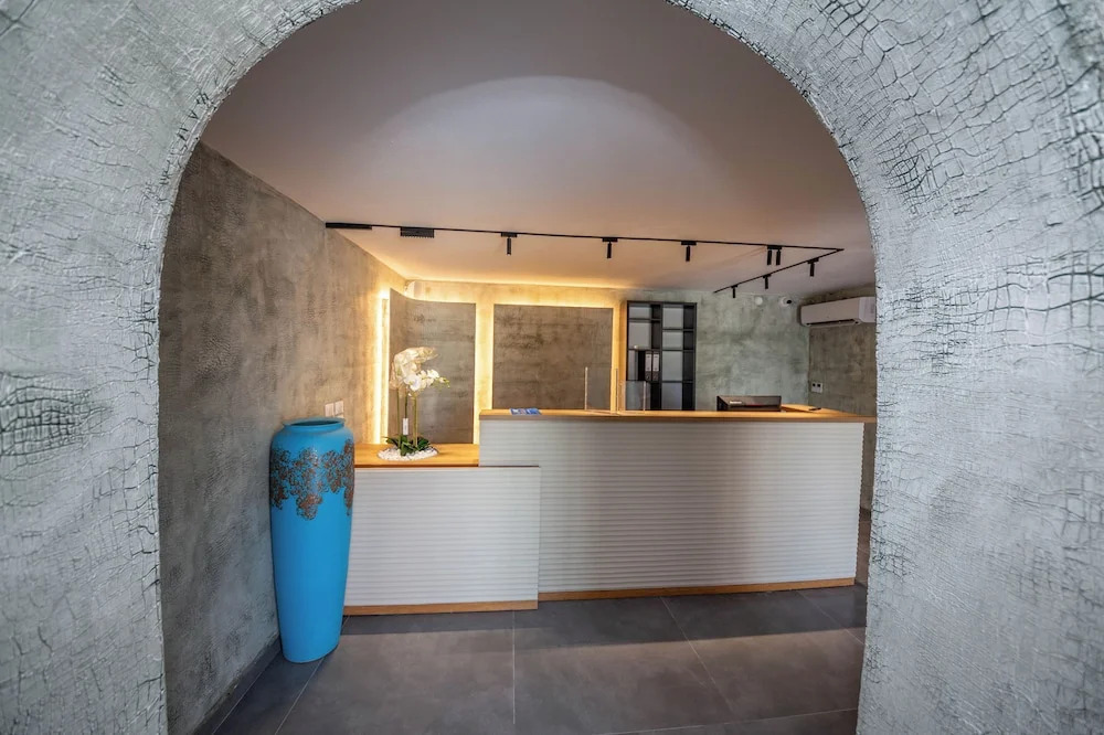 Emara Boutique Hotel
