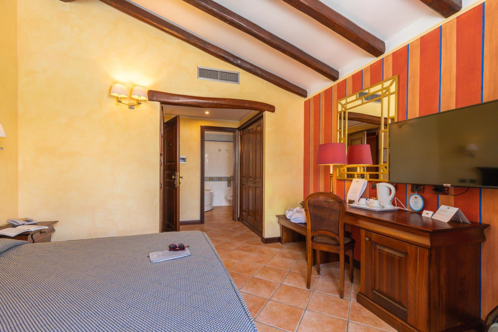 Hotel Arbatasar