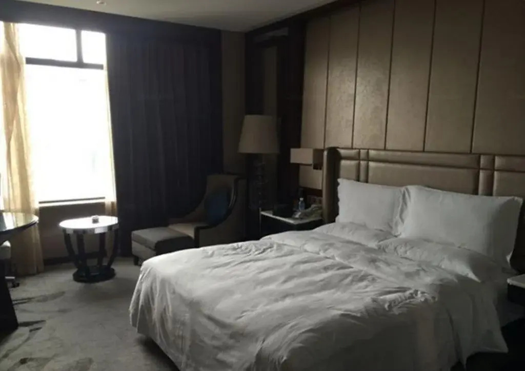 Tibet Minshan Hotel