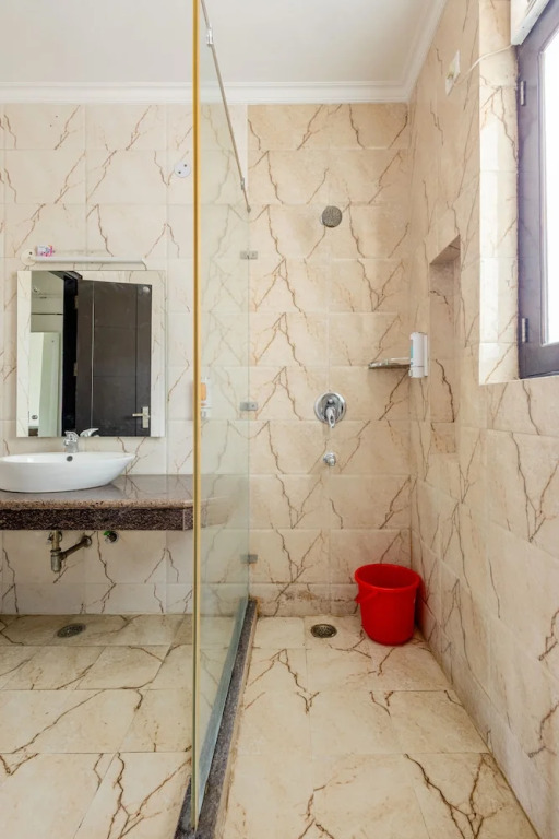 Lime Tree Hotel - Golf Course Road, Sector-43, Gurugram