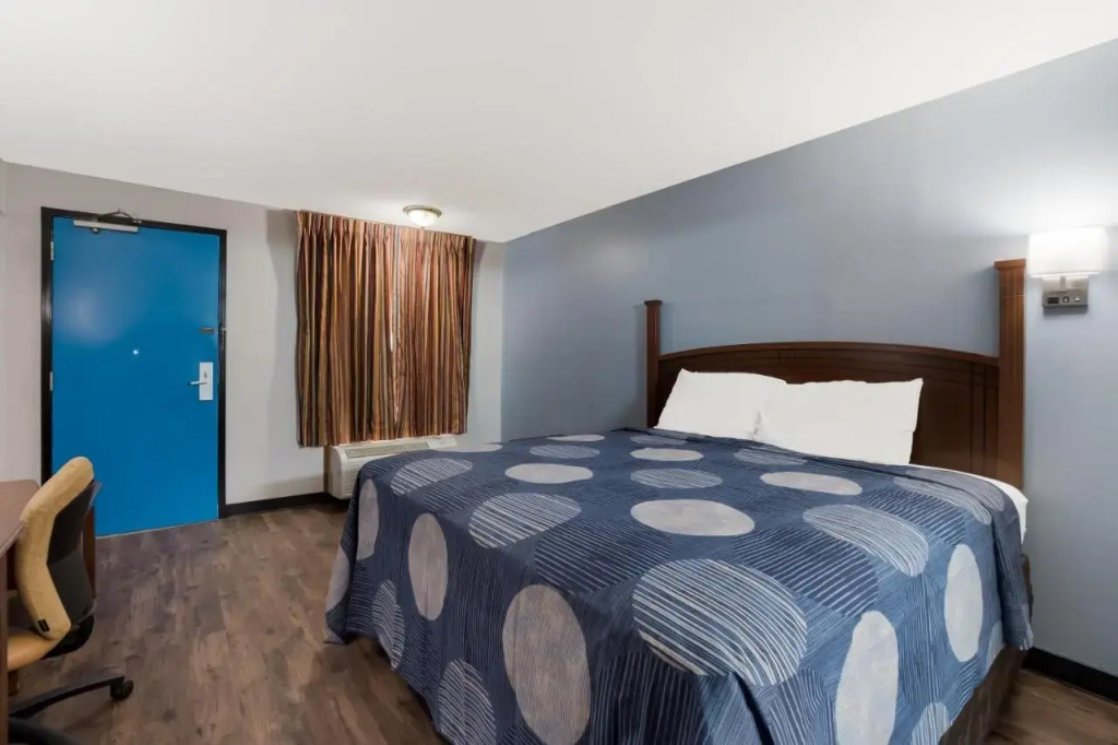Howard Johnson Inn