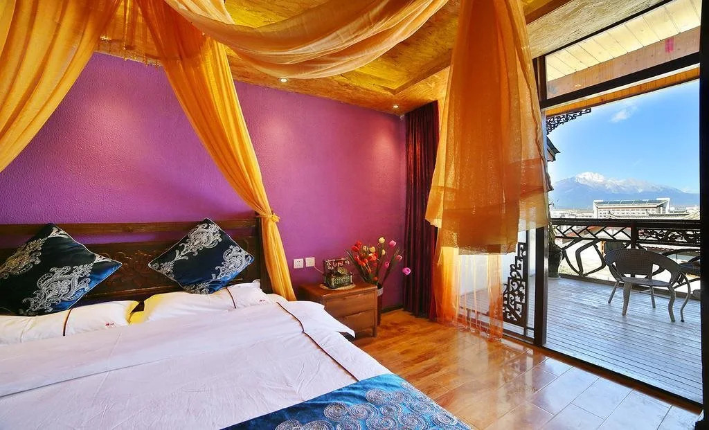 Huashen Hotel