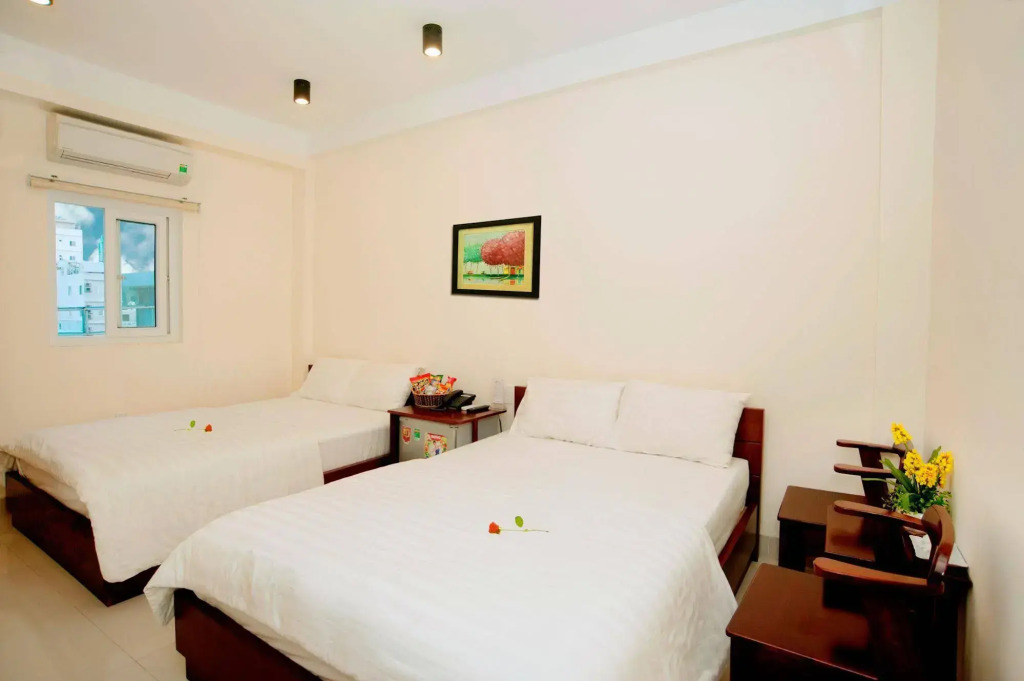 Thanh Nhan Motel