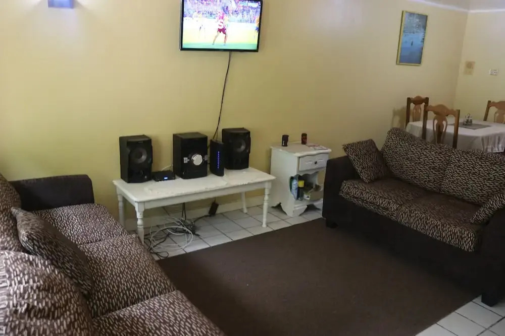 Island Suite at Hermosa Village