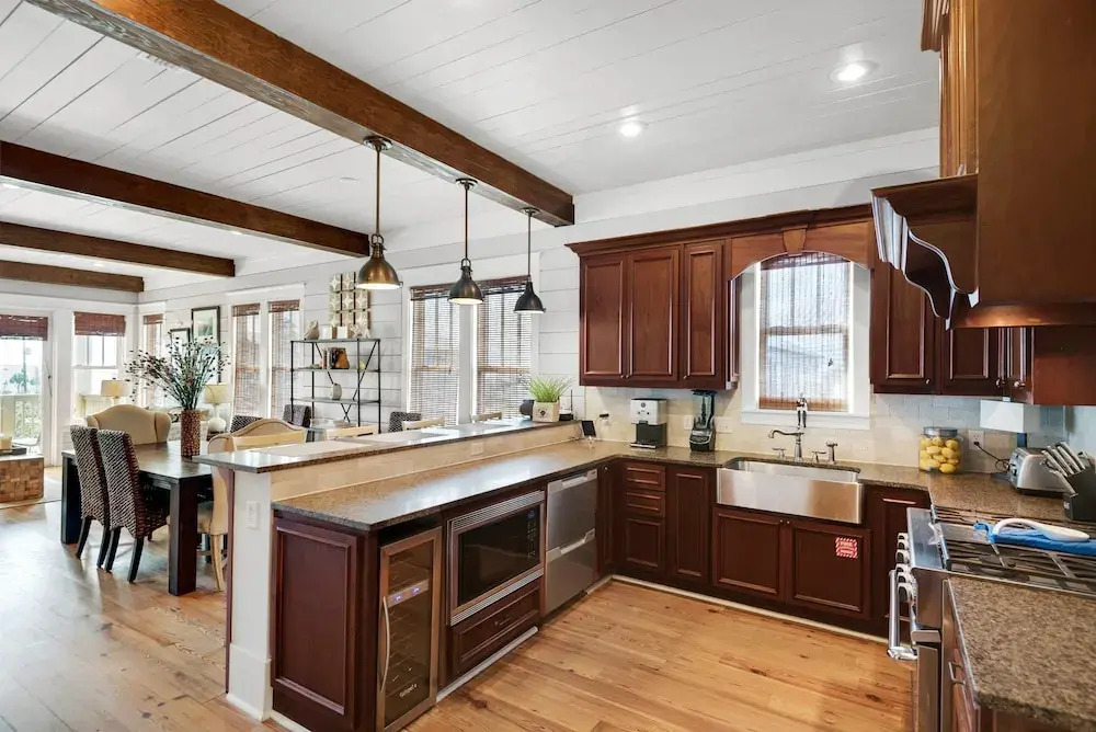 32 E Park Place Duplex #802