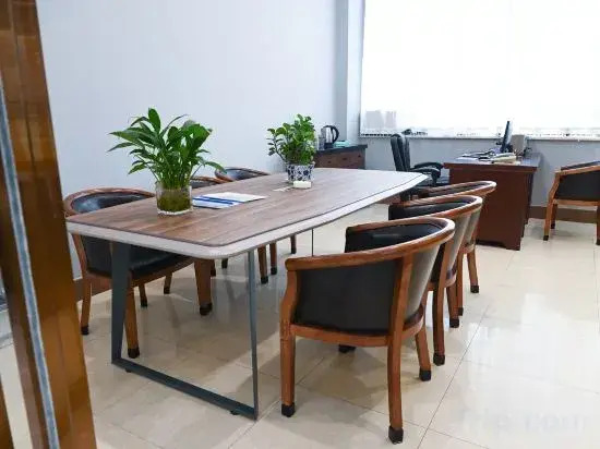 Huazhou Hotel
