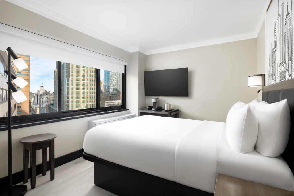 The Manhattan at Times Square Hotel