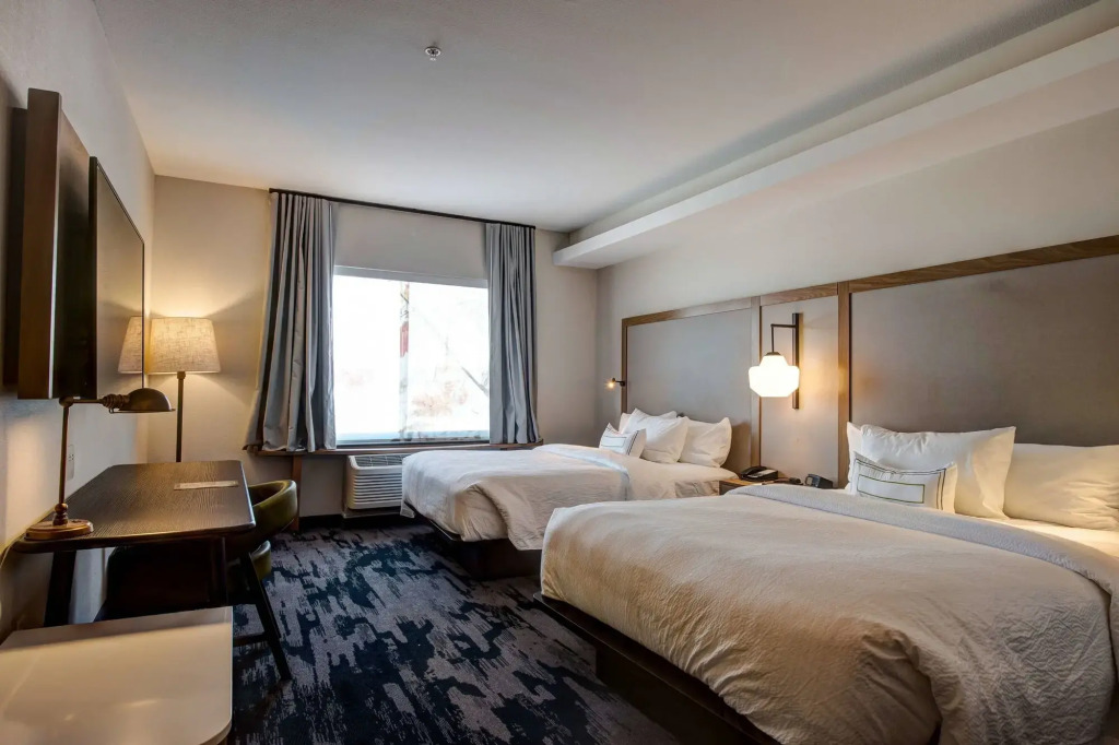 Fairfield Inn & Suites by Marriott Minneapolis North
