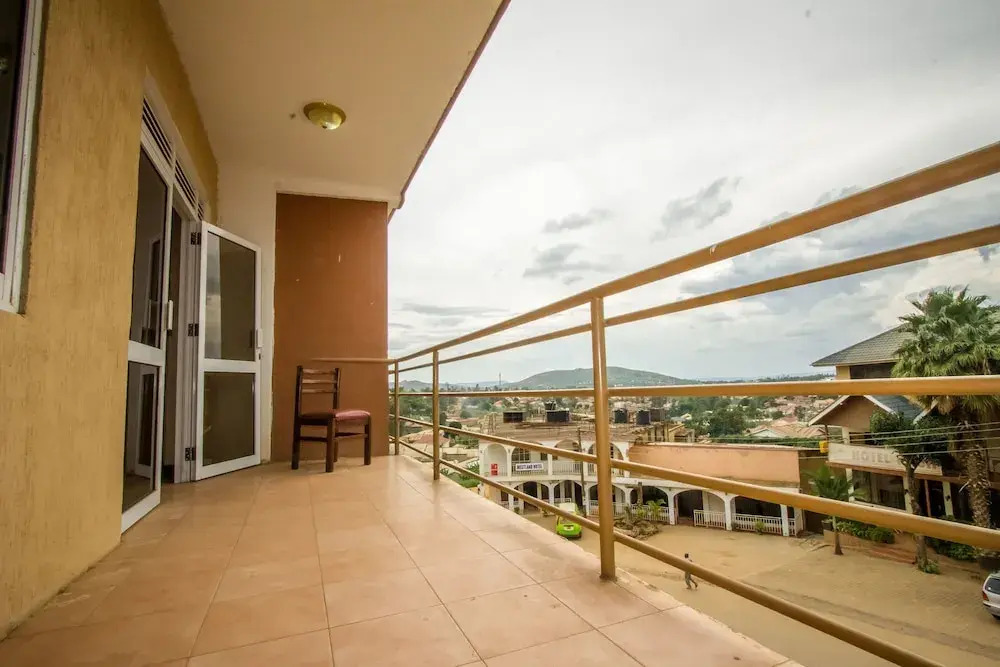 Pel'Arps Hotel & Apartments