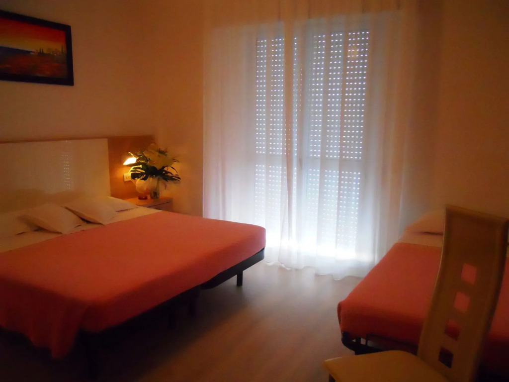 Hotel Sahara