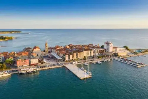 Seafront Apartment Jadri