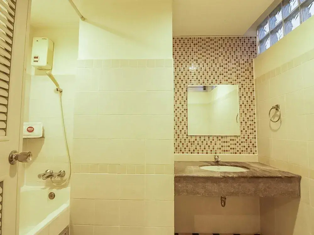 曼谷奈达詩娜卡琳双朗52号酒店(Nida Rooms Srinakarin 52 Suanluang)