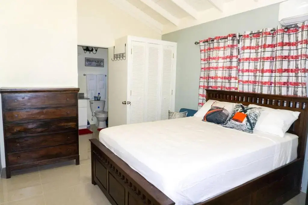 Bolt’s Heaven Vacation Home 2 JRB