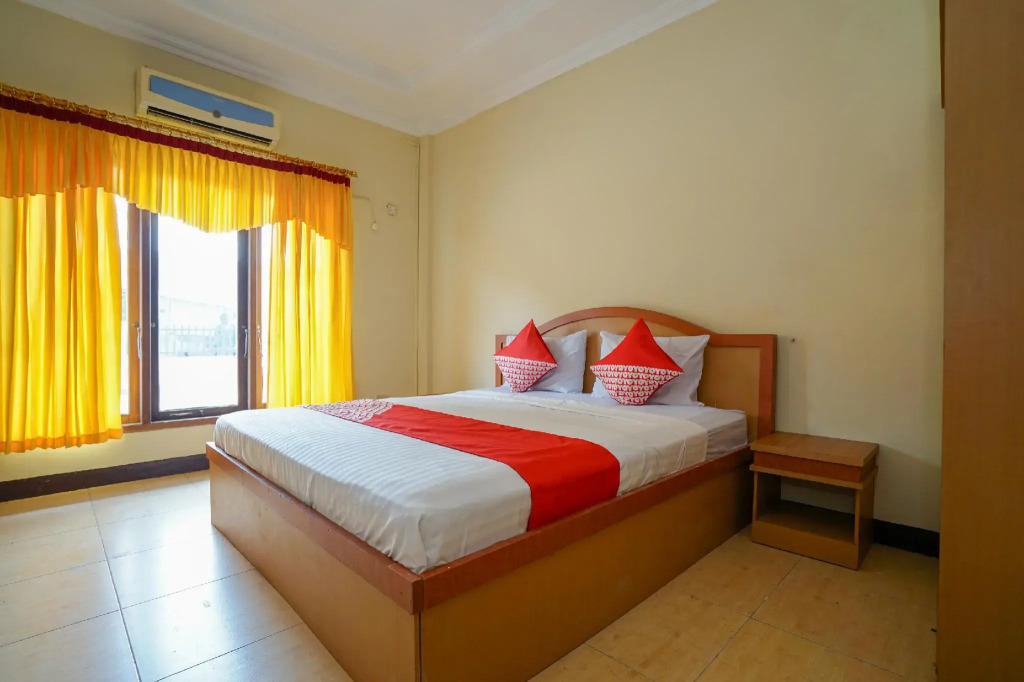 OYO 1273 Hotel Belvena